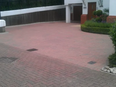 Block paving driveway power washing Waltham Abbey